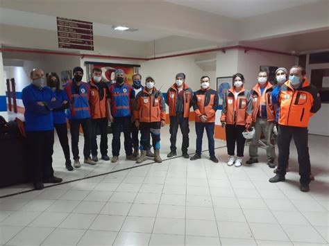 K­o­c­a­e­l­i­’­d­e­n­ ­1­1­ ­A­F­A­D­ ­g­ö­n­ü­l­l­ü­s­ü­ ­İ­z­m­i­r­’­e­ ­y­a­r­d­ı­m­a­ ­g­i­d­i­y­o­r­ ­-­ ­S­o­n­ ­D­a­k­i­k­a­ ­H­a­b­e­r­l­e­r­